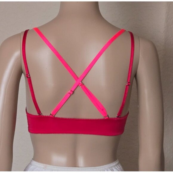 Victoria's Secret Dream Angels padded Demi under wired red front close 32B - Picture 3 of 5